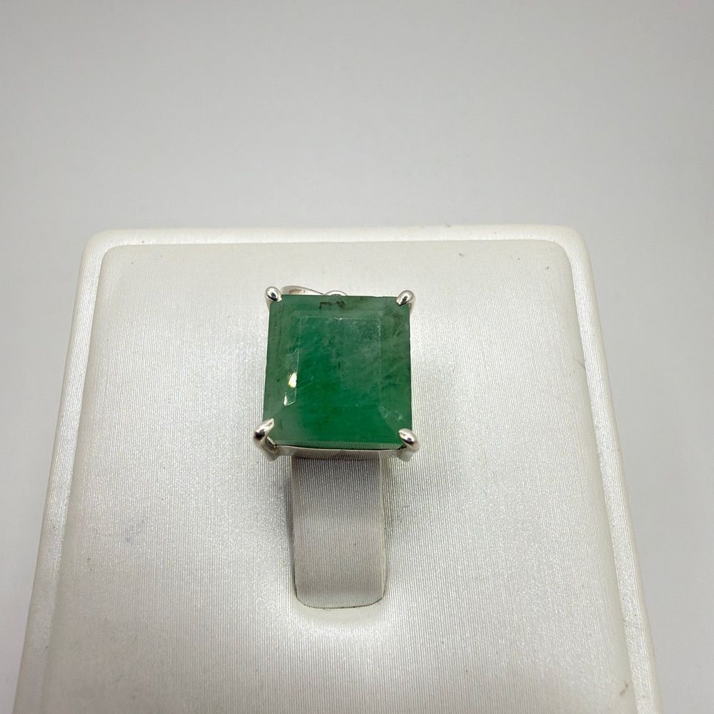 NWOT 11mm, faceted princess cut EMERALD, pendant in sterling silver